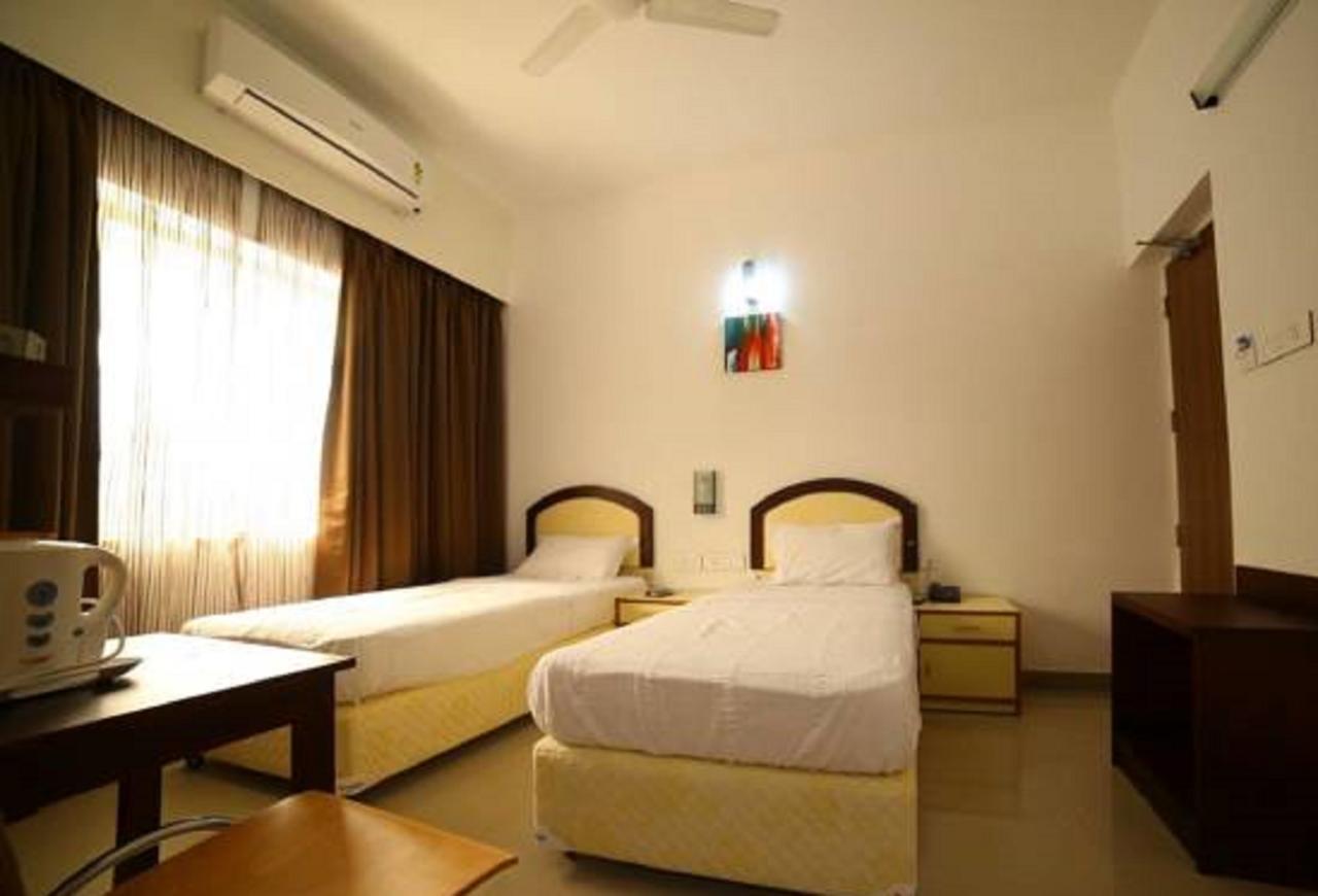 Hotel Captain Fisher Kochi Zewnętrze zdjęcie